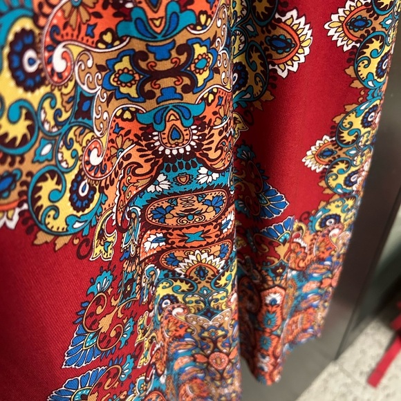 London Times Size 14 poly/spandex boho dress in excellent near new condition - Picture 3 of 13